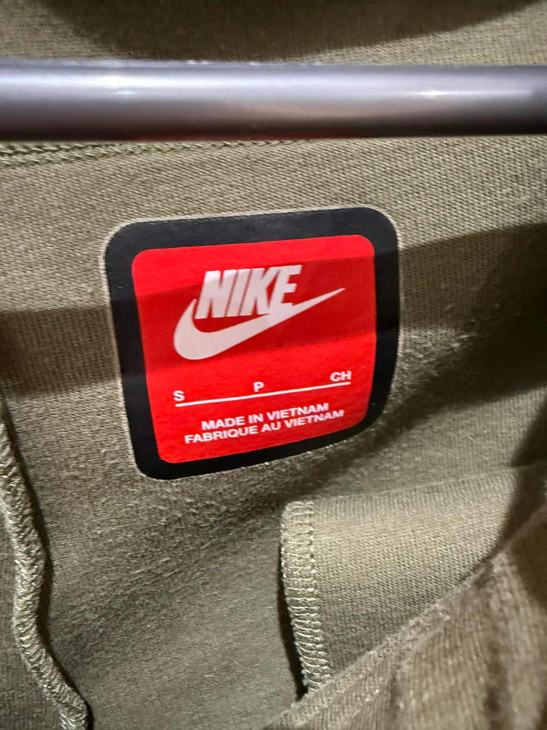 Nike Tech Joggers - Olive Green - Size S - photo 5