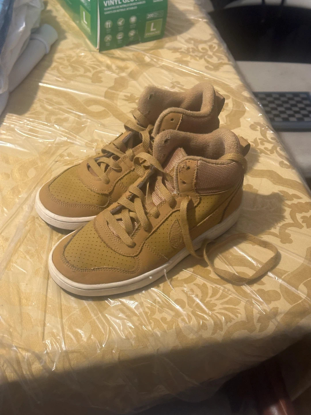 Nike Court Borough Mid 2 Sneakers Wheat Size 5Y
