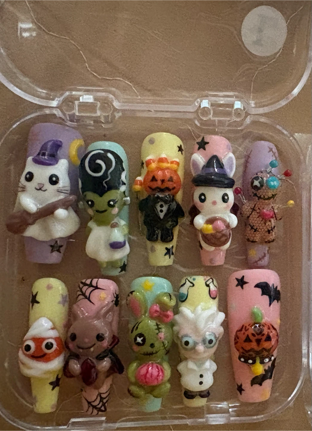 Halloween Themed Press-On Nails 3-D