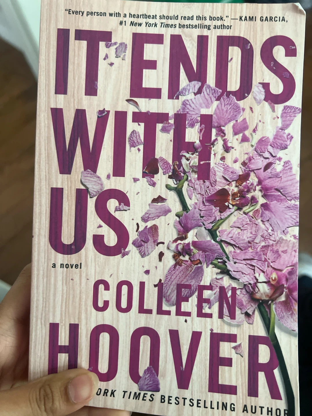 It Ends With Us by Colleen Hoover
