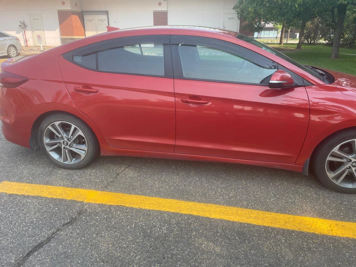 2017 Hyundai Elantra Sedan - photo 3