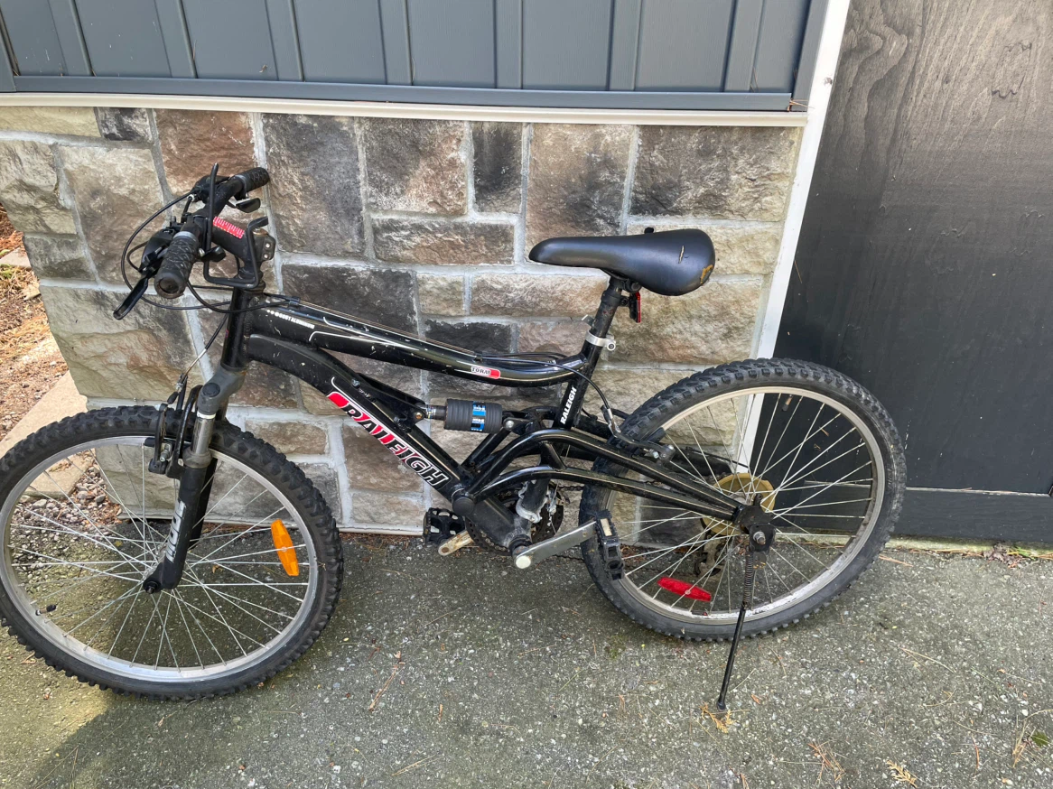 Raleigh Full Suspension Mountain Bike