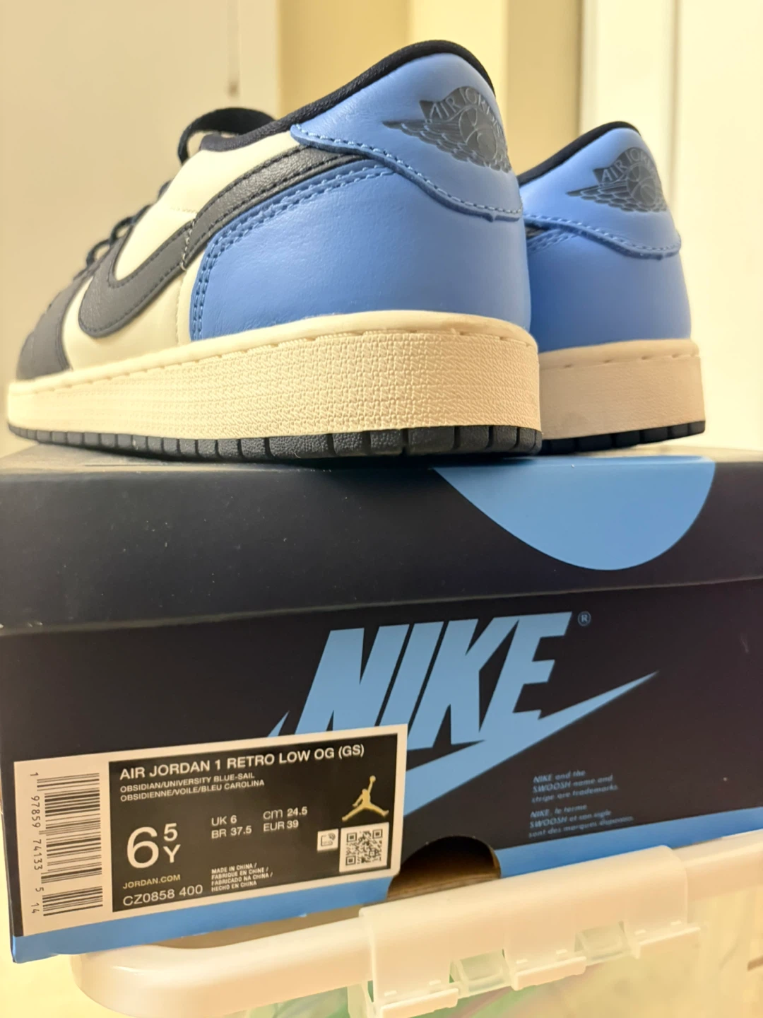 Nike Air Jordan 1 Retro Low OG GS - photo 3