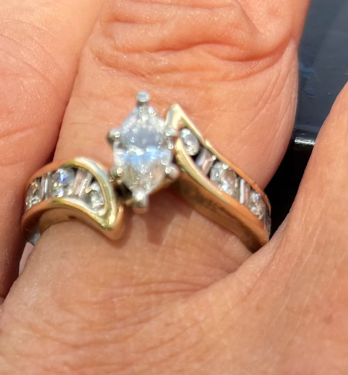 14k gold Marquise Cut Diamond Engagement Ring - 14K Gold