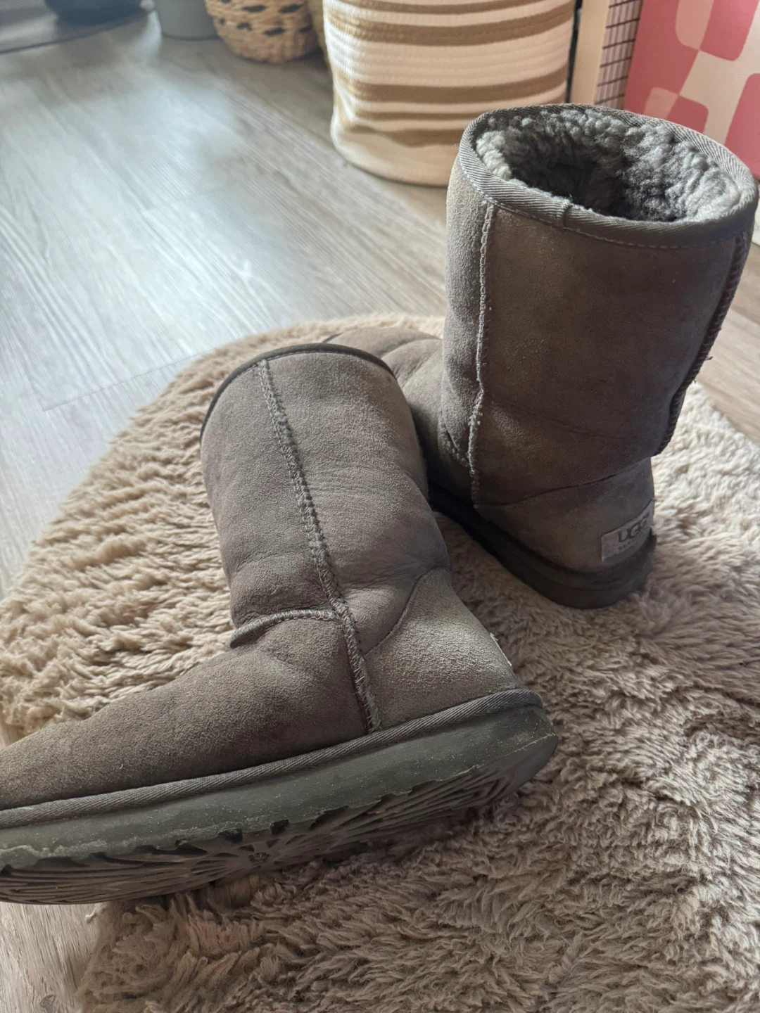 UGG Classic Short Boots