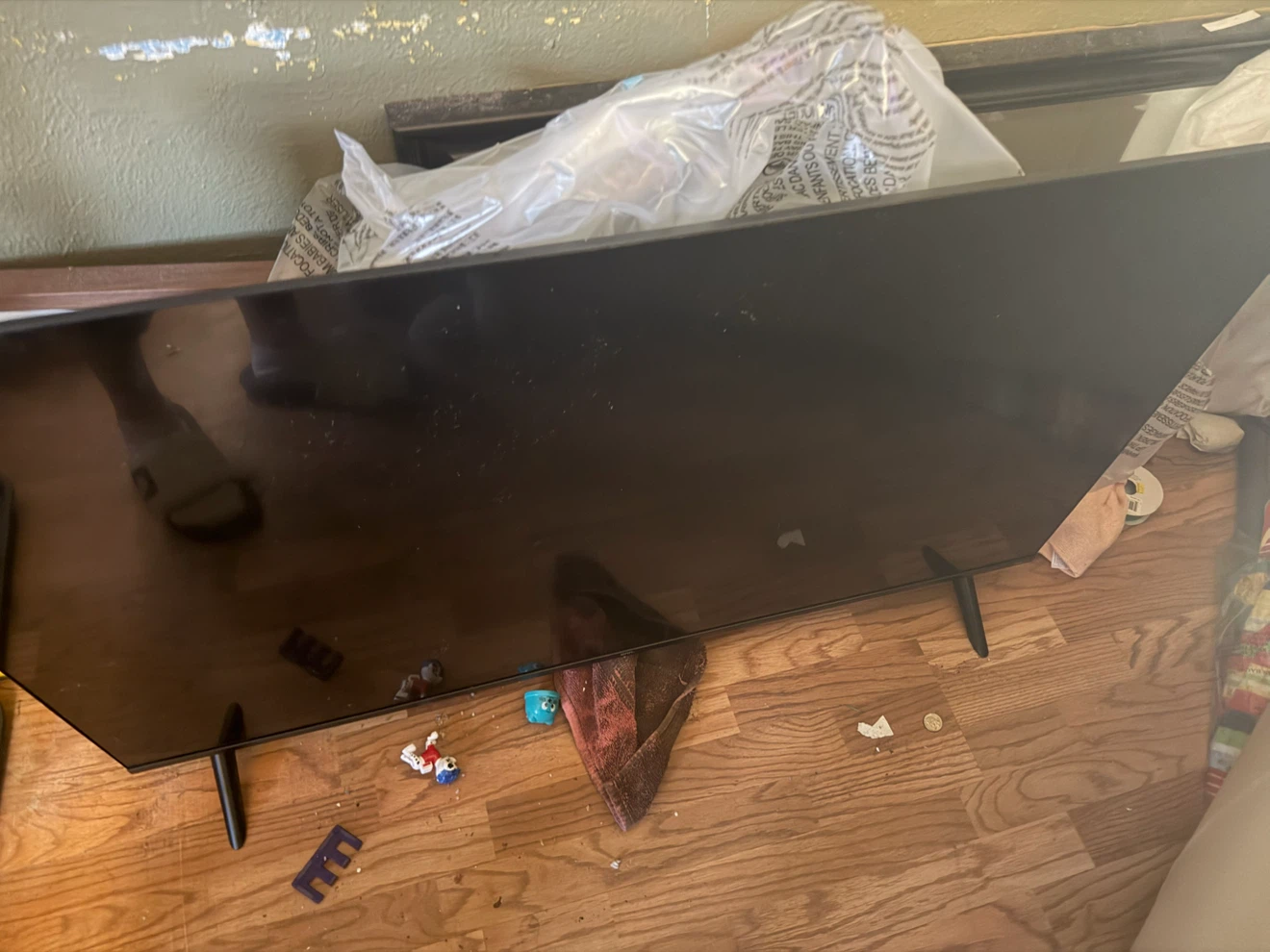 Onn 50 inch tv no Bluetooth - photo 2