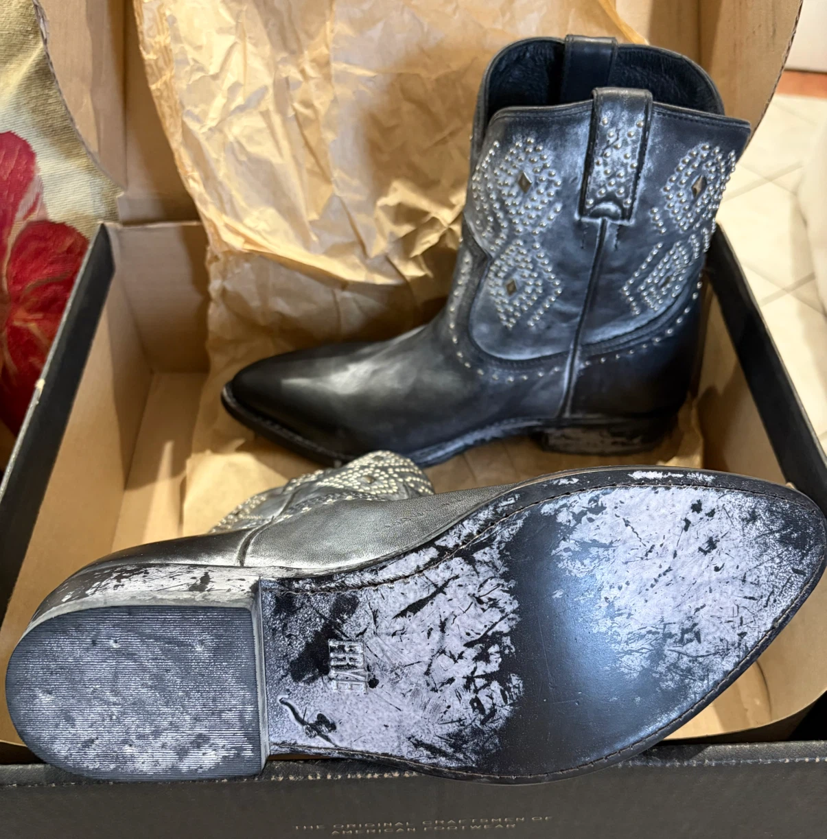 FRYE Studded Leather Cowboy Boots Size 10B - photo 4