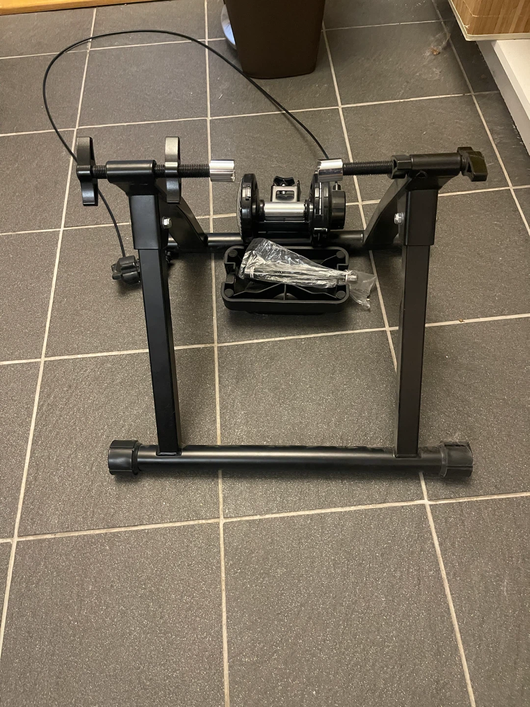 Bike trainer - new