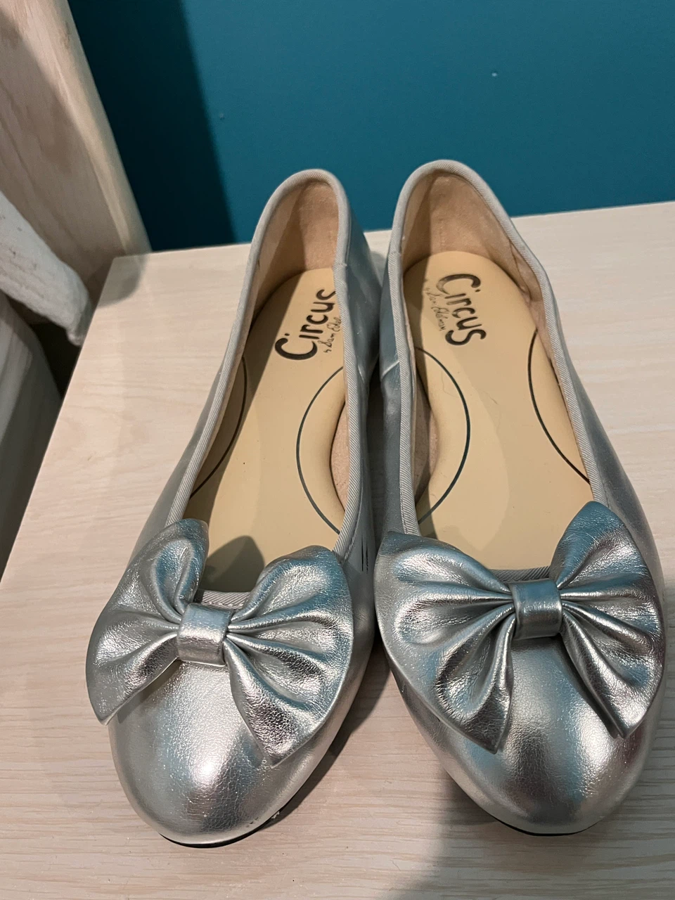 Circus by Sam Edelman Silver Ballet Flats Size 8