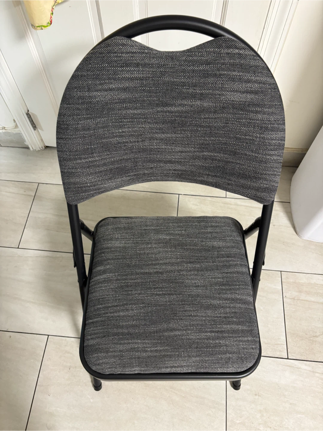 Set of 4 Berkley Jensen Padded Folding Chairs (Like New!) - photo 5