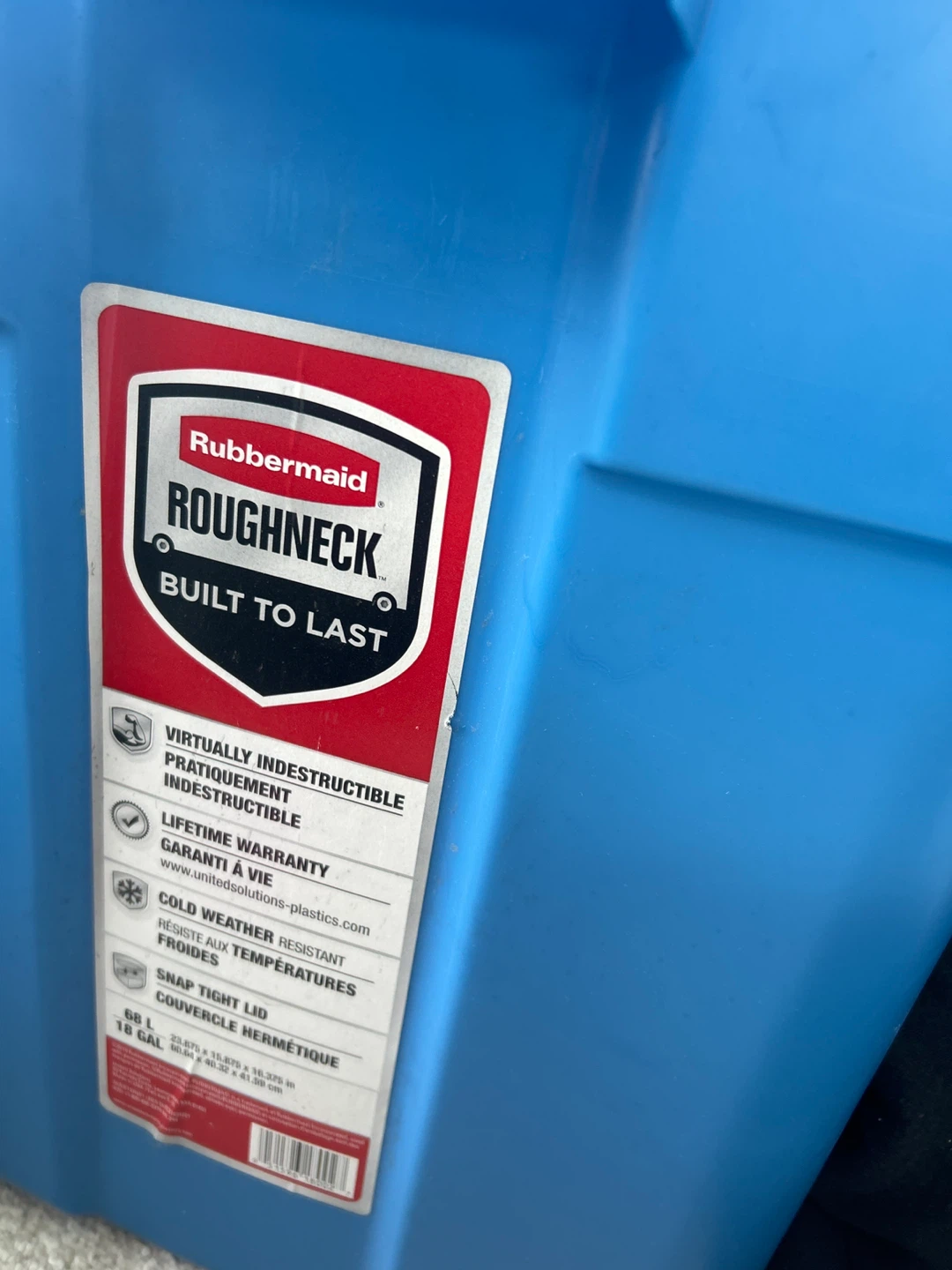 Rubbermaid Roughneck 68 L Blue Storage Bin with Lid - photo 2