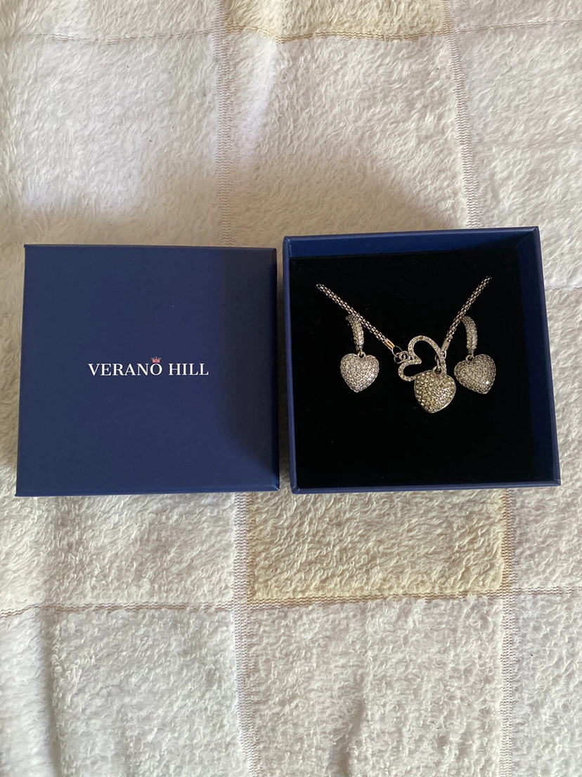 Verano Hill Heart Jewelry Set
