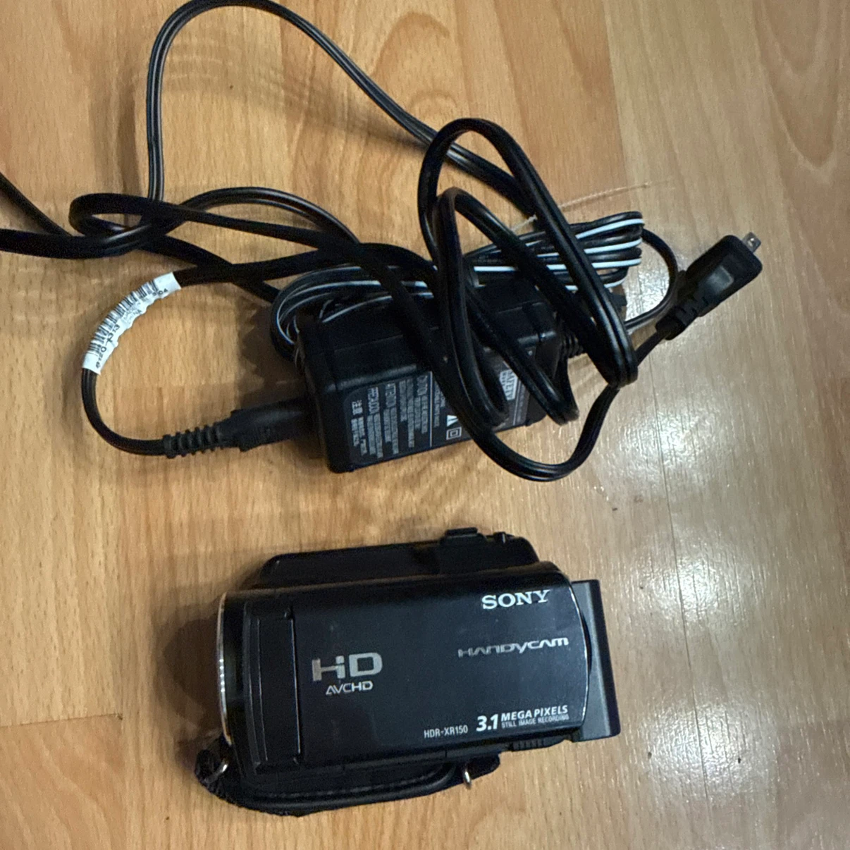 Sony Handycam HDR-XR150 Camcorder