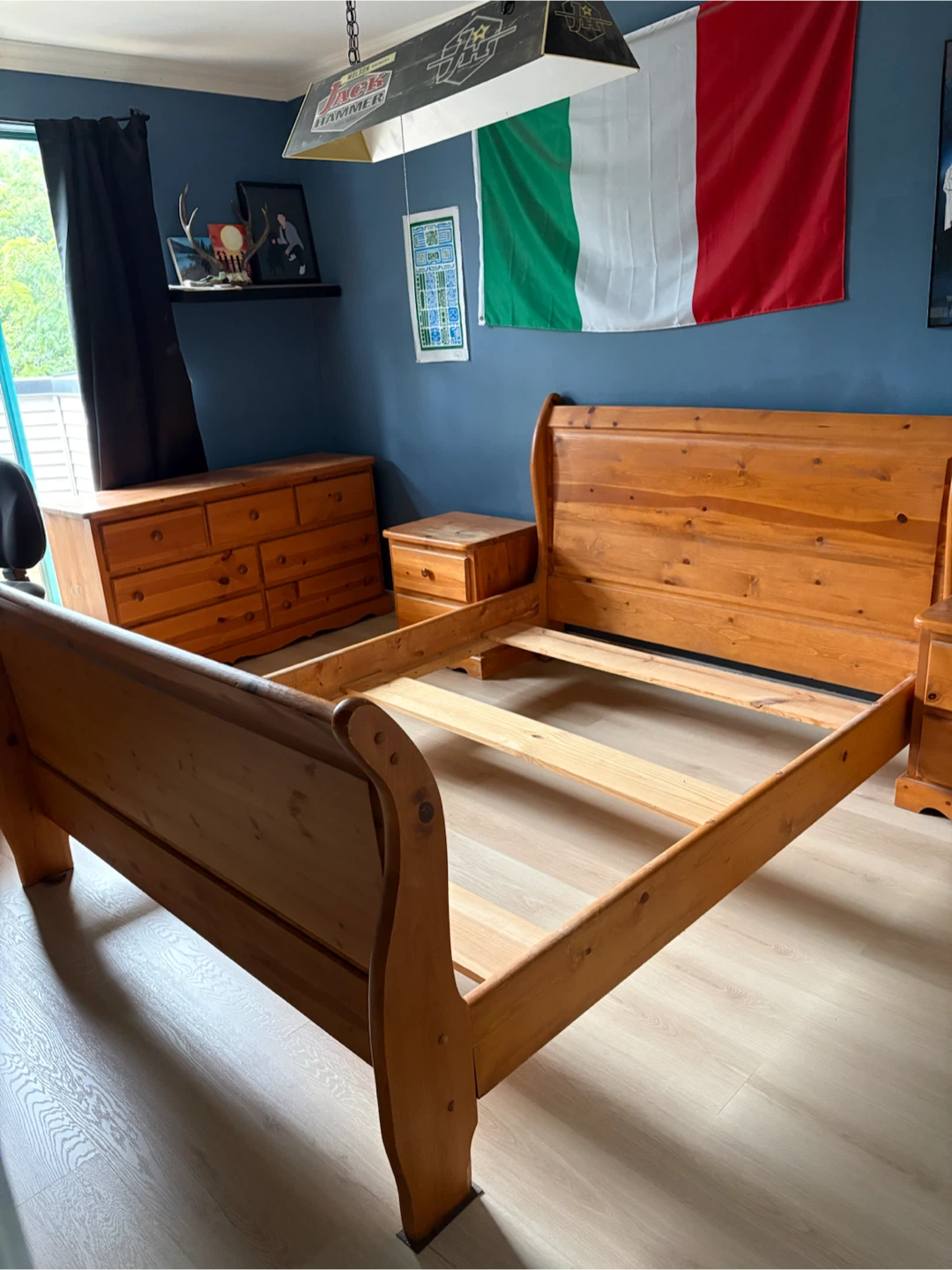 Solid pine bedroom furniture set