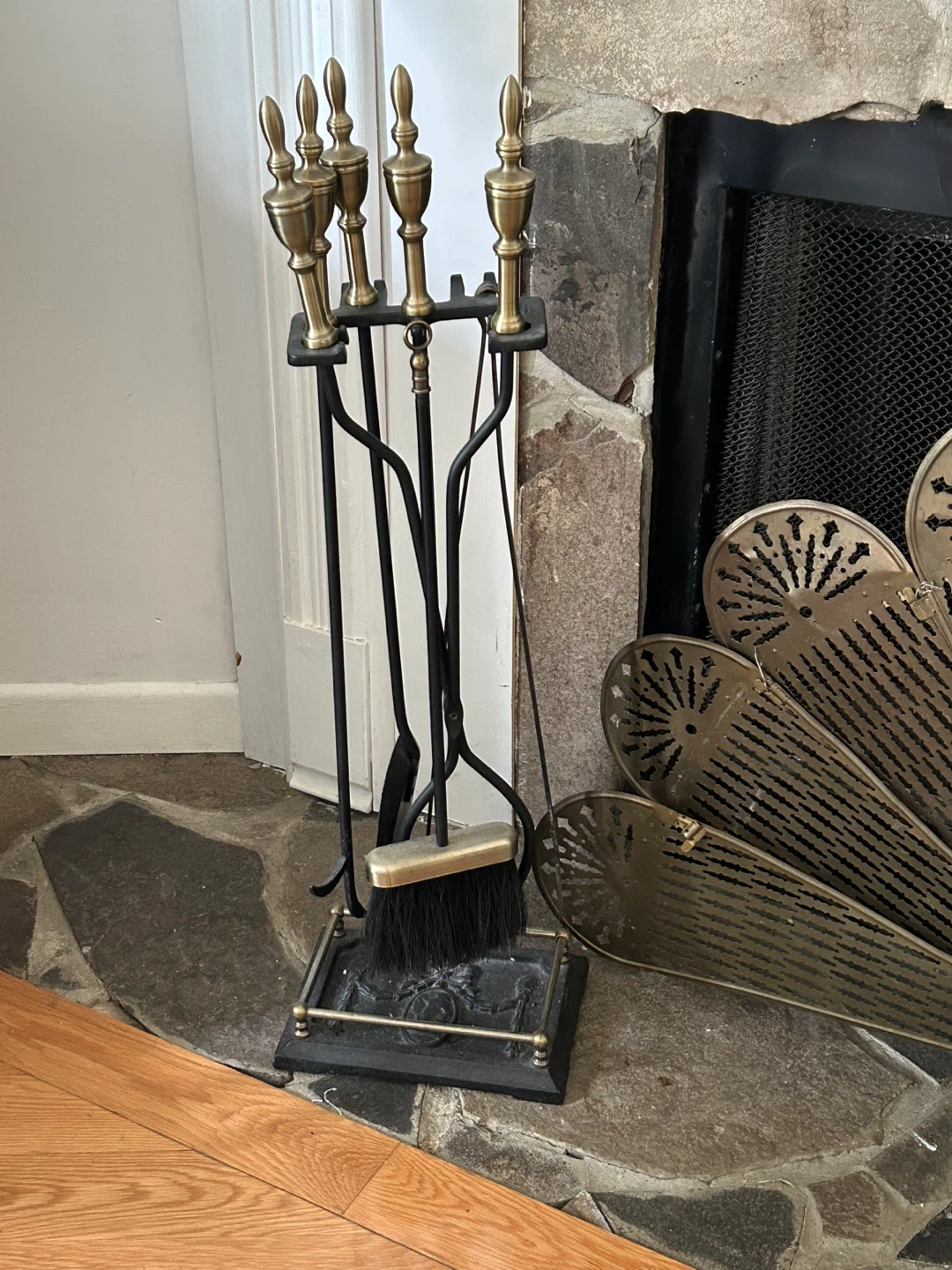 Fireplace Tool Set and Screen - photo 3