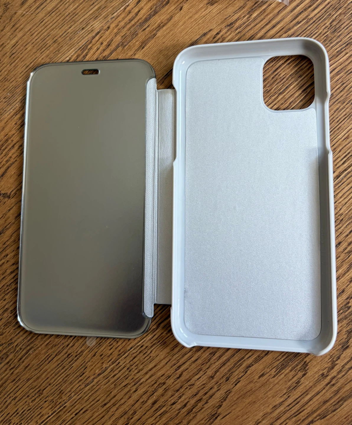 Brand New IPHONE 11 Silver Mirror Flip Case With Accessories - photo 3