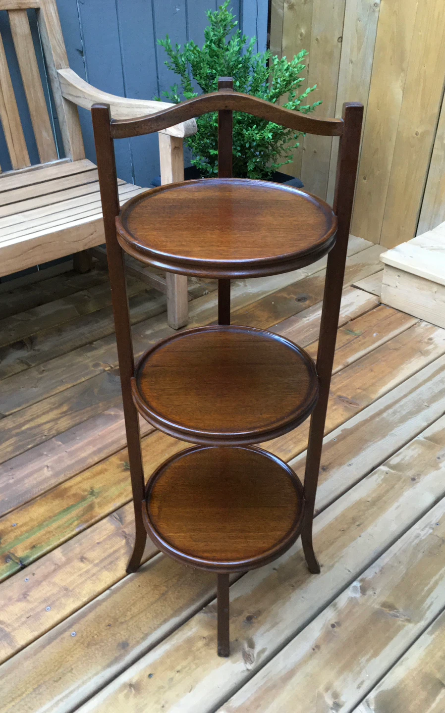 ⭐️ONE Vintage solid mahogany 3 tier stand(Circa 1930’s) - photo 4