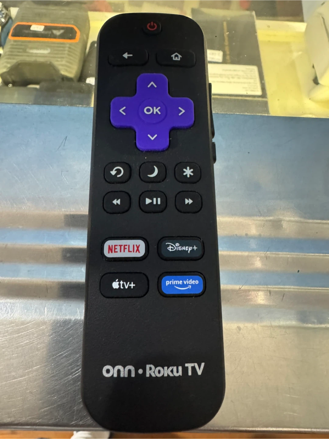 ONN Roku TV 24" LED TV - photo 2