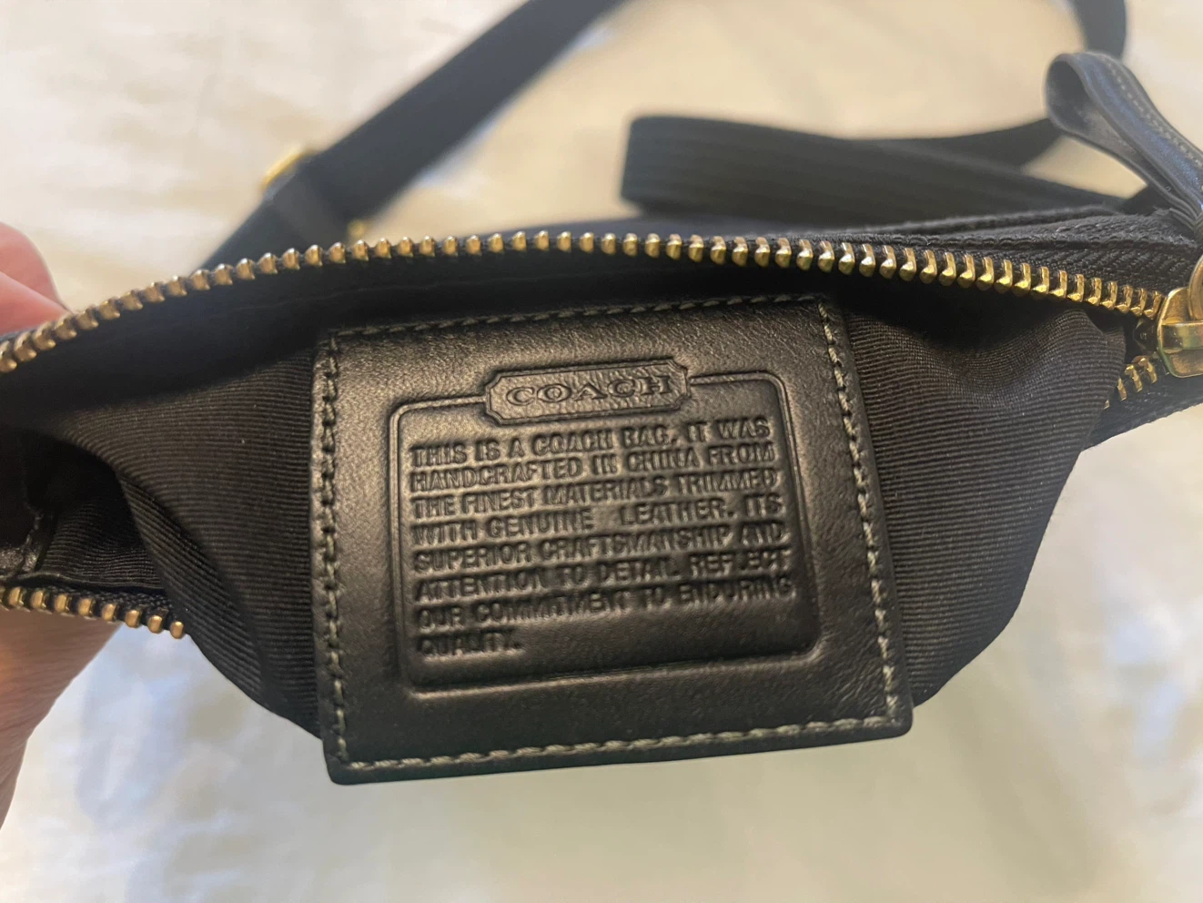 Coach Vintage Y2K crossbody bag in black canvas signature C logo - photo 3