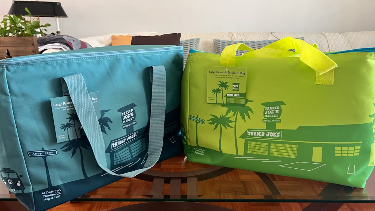 Trader Joe's Large Reusable Insulated Bags (2 Pack)