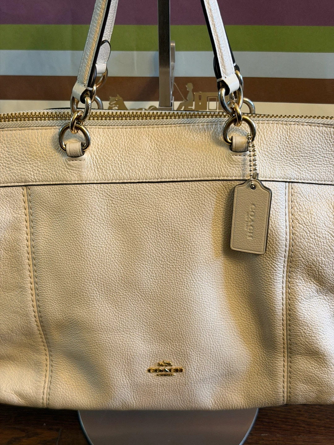 Authentic Coach Lenox Satchel, White Pebbled Leather - F59325 - photo 2