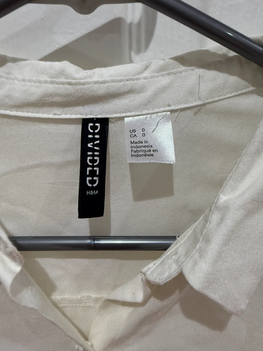 H&M White Button-Up Shirt - photo 4