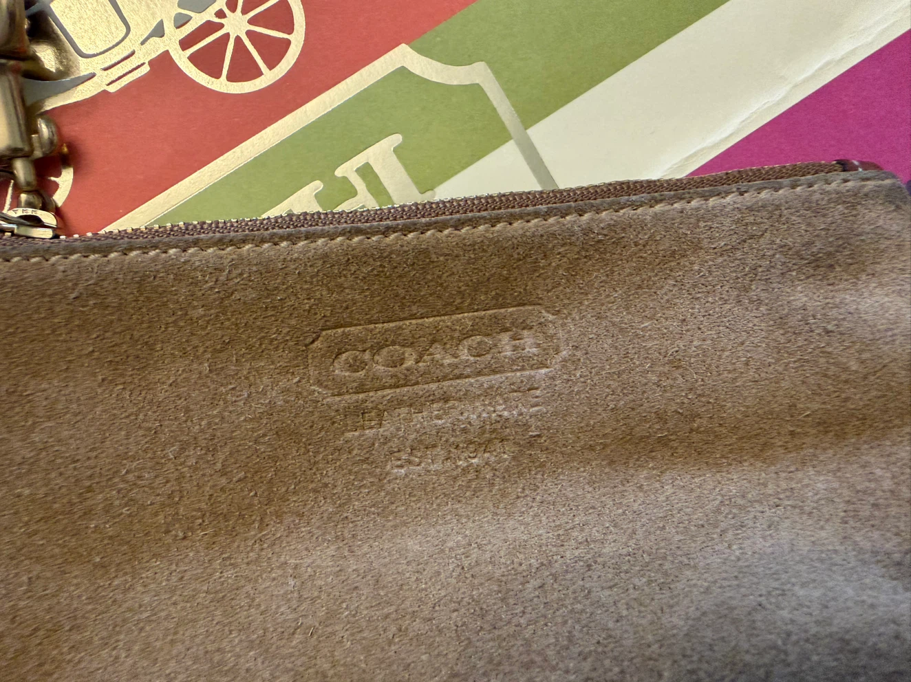 🤎 Vintage Y2K Coach Tan Suede Tassel Wristlet 🤎 - photo 3