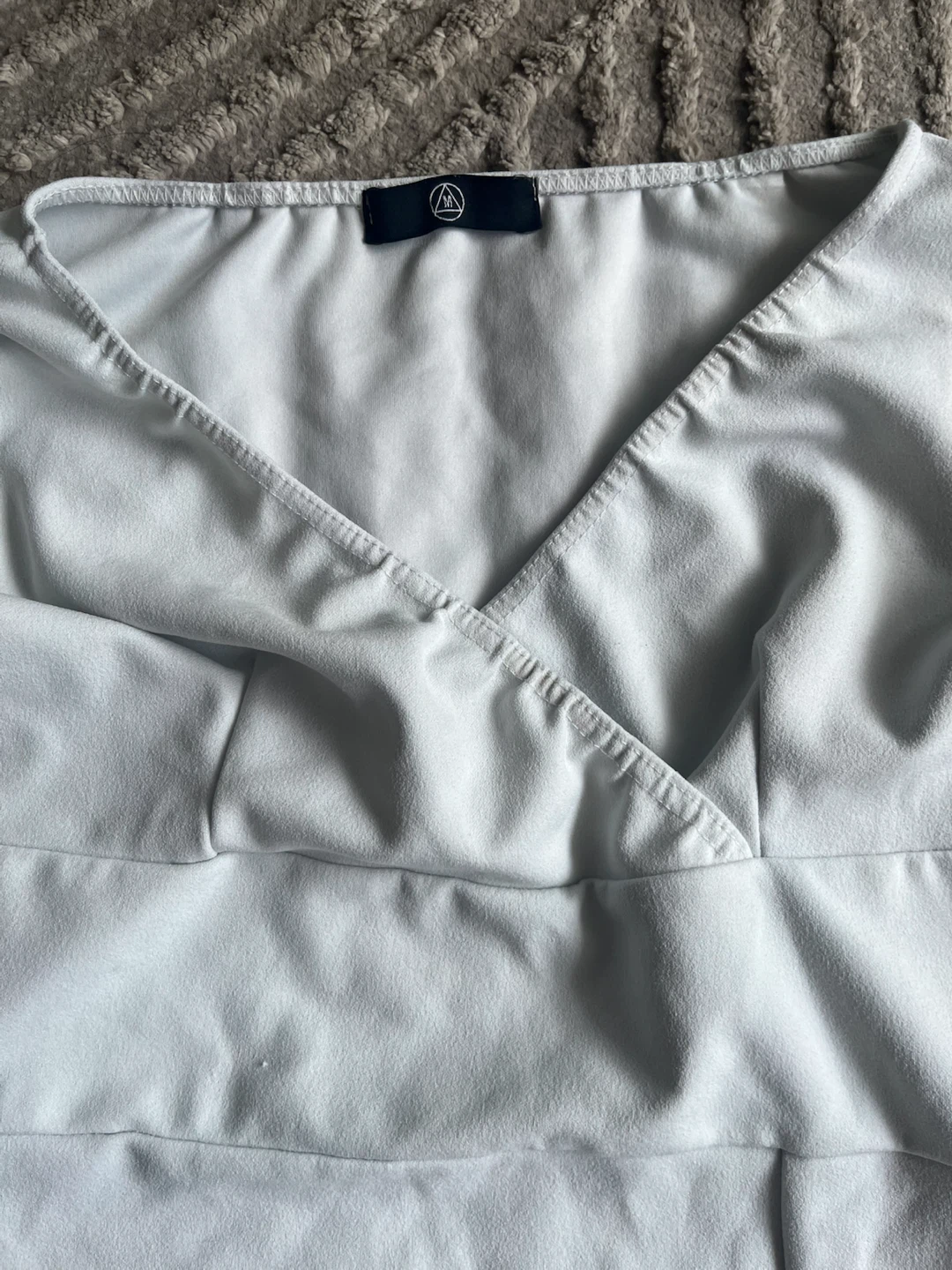 Missguided White Ruffle Sleeve Mini Dress - photo 2