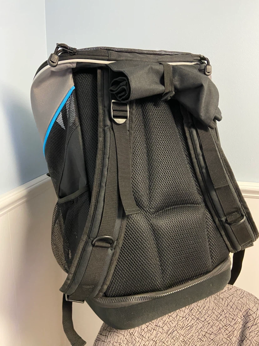 Pet Carrier Backpack - photo 2