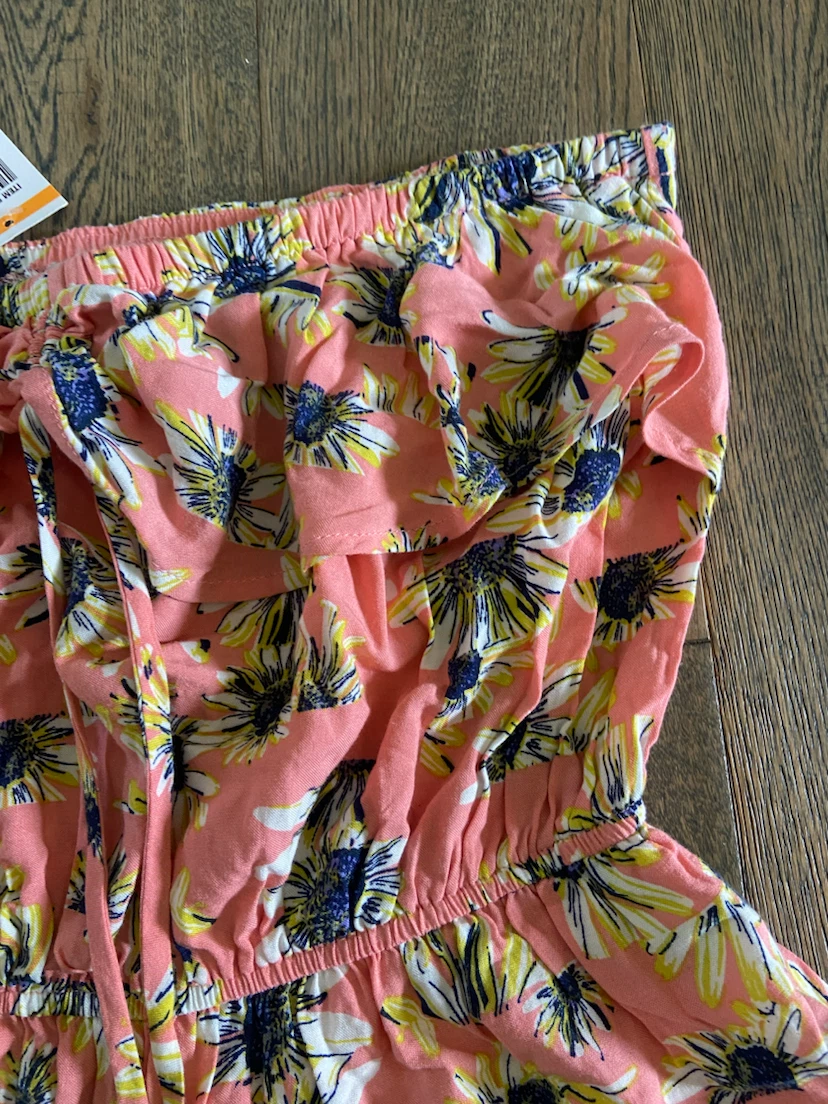 NWT: American Rag Strapless Floral Romper, Size Small - photo 4