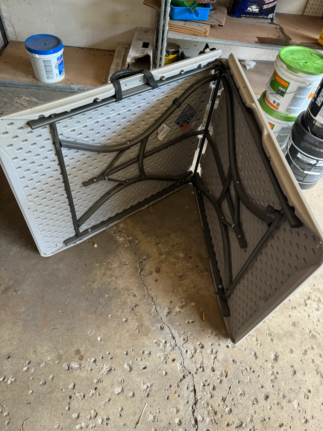 Folding Plastic Table
