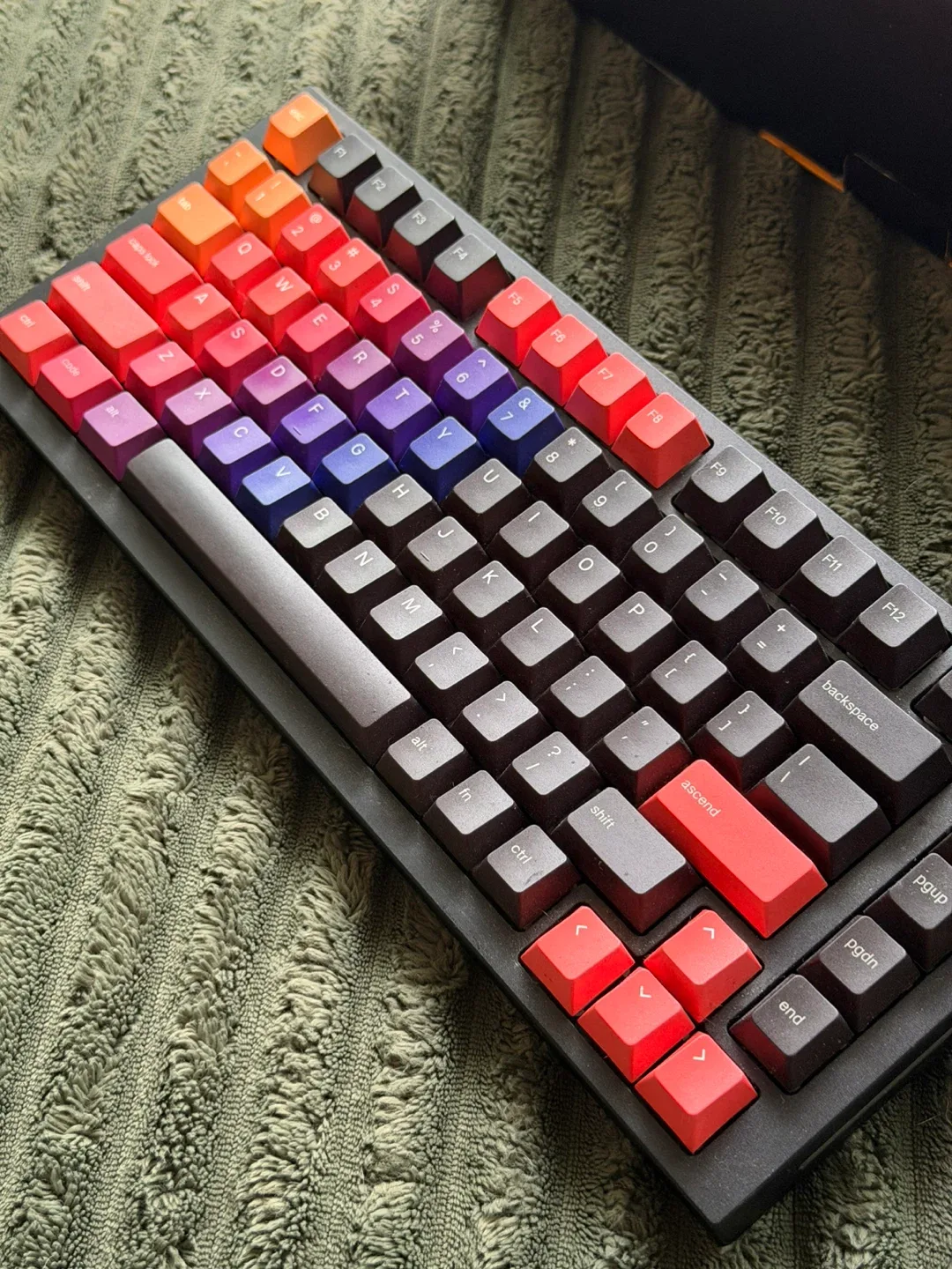 Glorious GMMK Pro Mechanical Keyboard - photo 2
