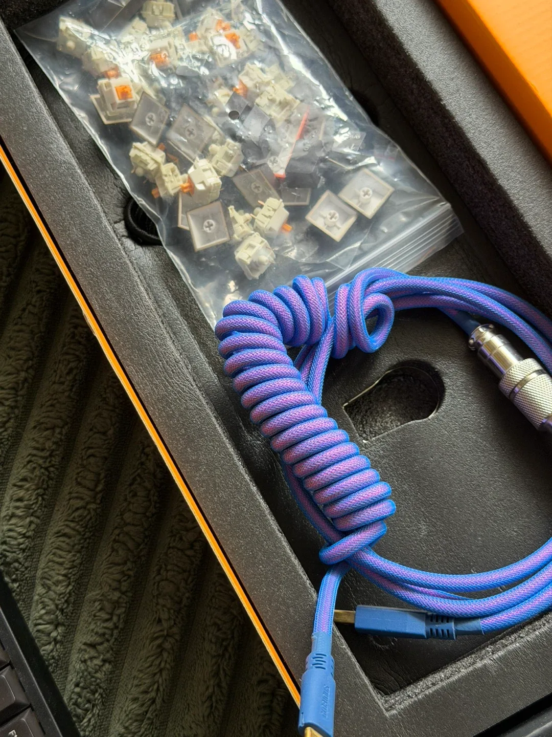 Glorious GMMK Pro Mechanical Keyboard - photo 3