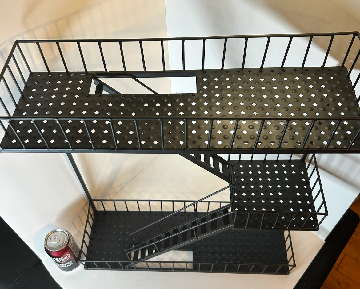 Metal fire escape wall shelf - photo 3