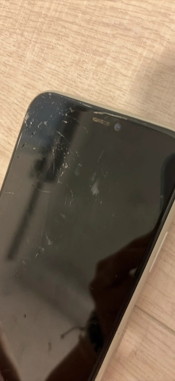 Apple iPhone 11 - White - photo 2