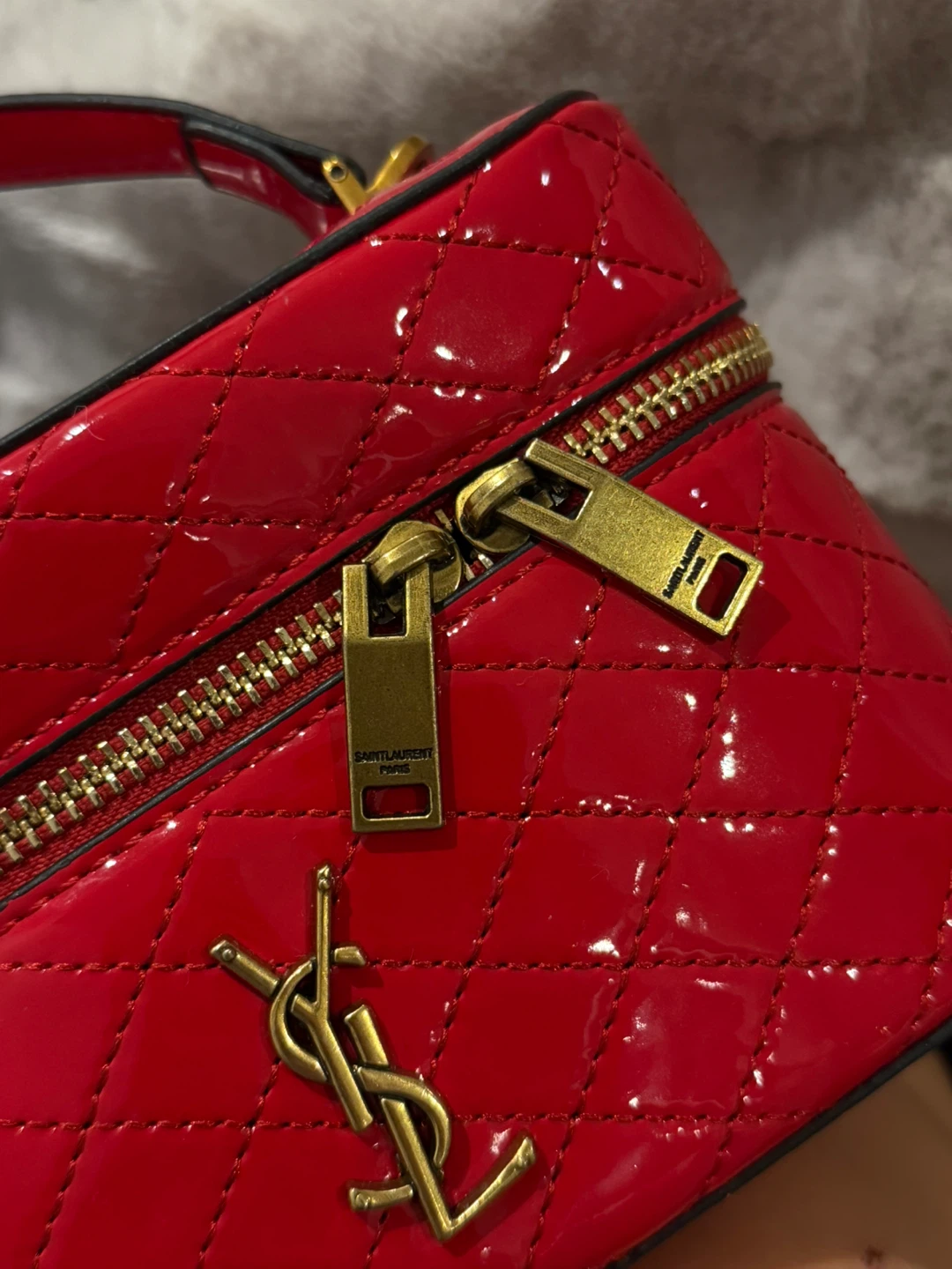 Saint Laurent Red Patent Leather Vanity Case - photo 2