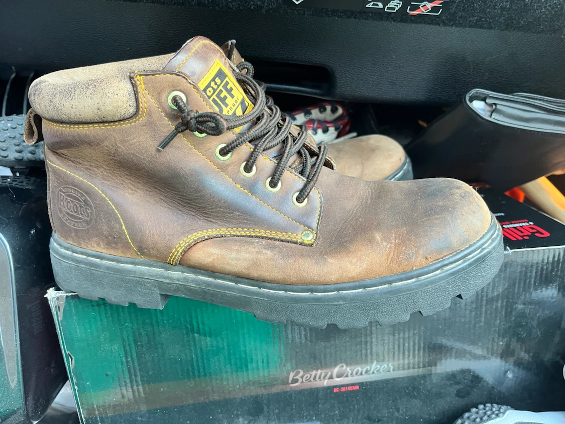 Roots Tuff Waterproof Leather Boots