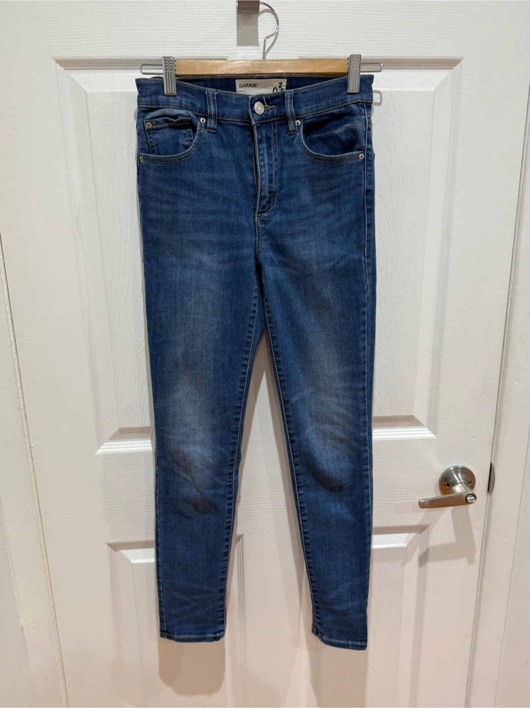 Women’s Guess jeans - photo 3