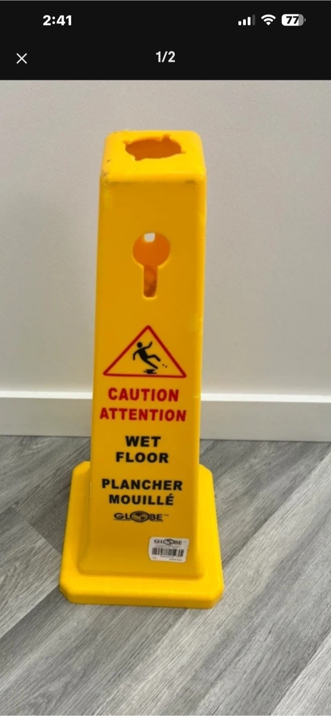 Globe Commercial Wet Floor Sign