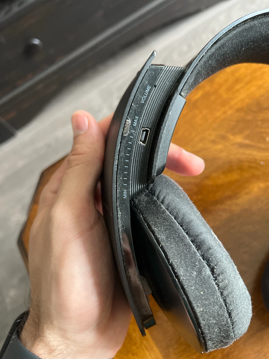 PlayStation Wireless Stereo Headset - photo 2