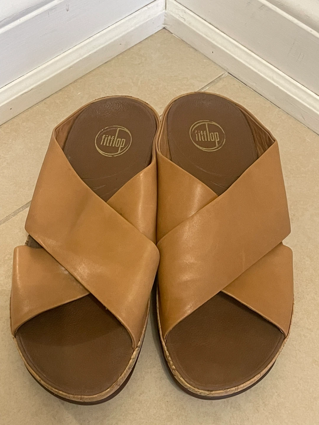 FitFlop Women's Tan Leather Cross-Strap Sandals Cork wedge 2"