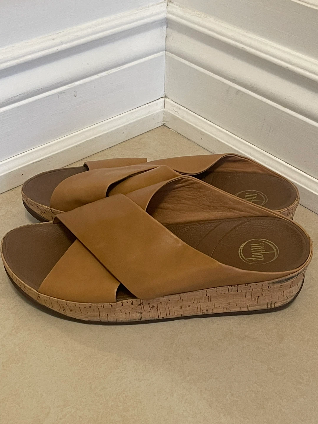 FitFlop Women's Tan Leather Cross-Strap Sandals Cork wedge 2" - photo 2