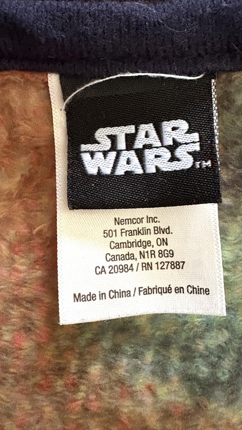 Star Wars The Mandalorian Grogu Thick Fleece Throw - photo 4