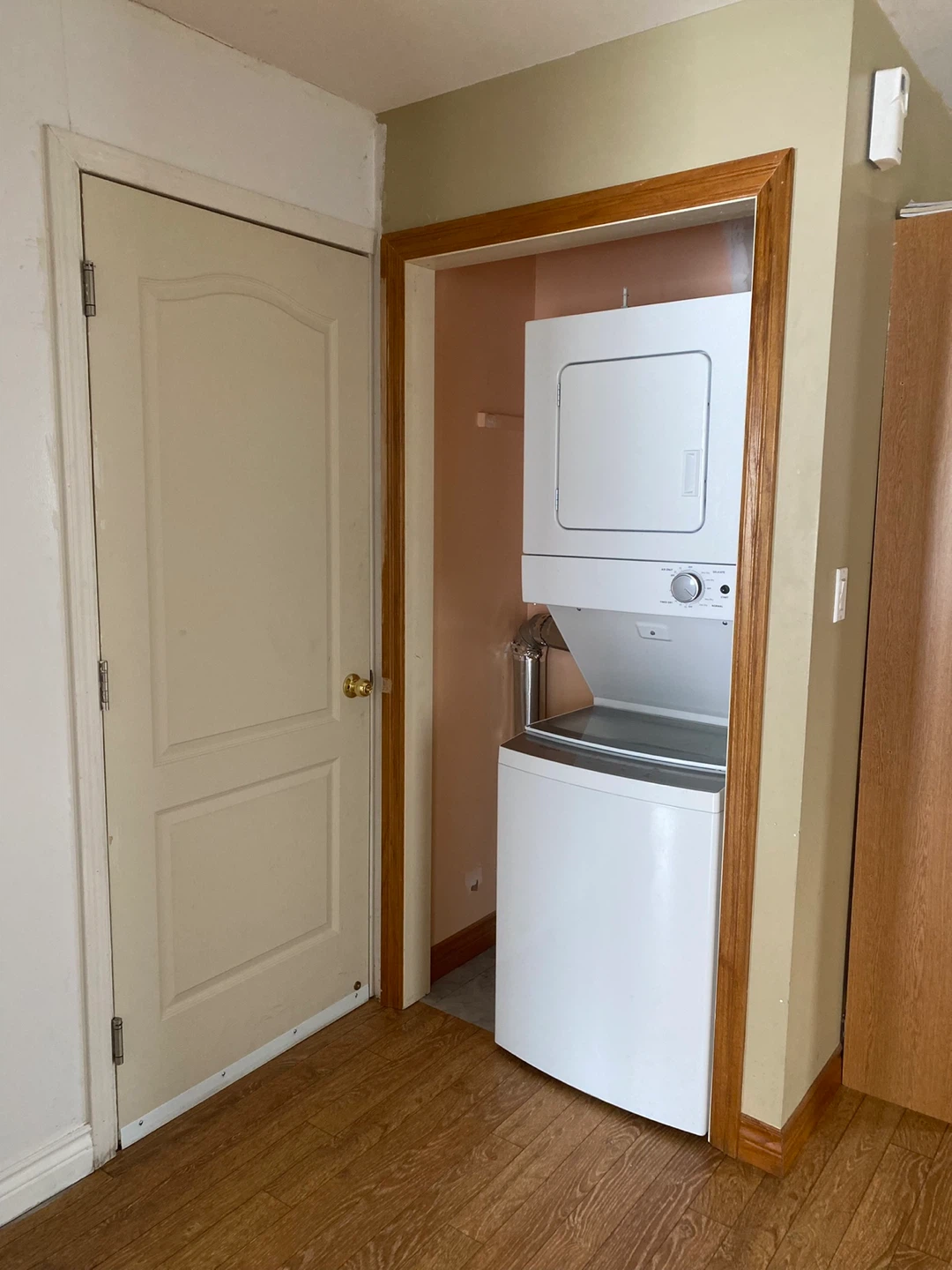 House for Rent - photo 2