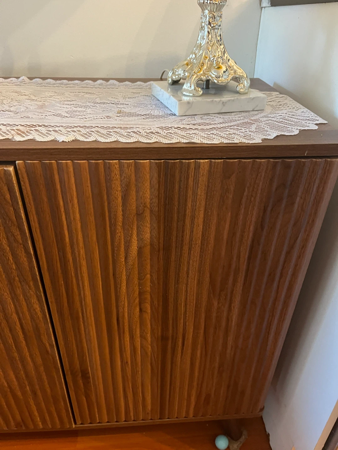 Mid-Century Style Walnut Sideboard - photo 4