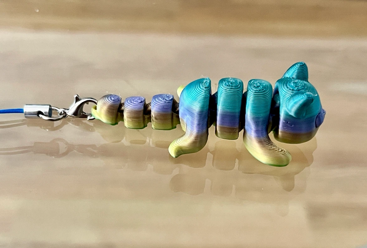 3D Printed Articulated Cat Phone Charms - photo 2