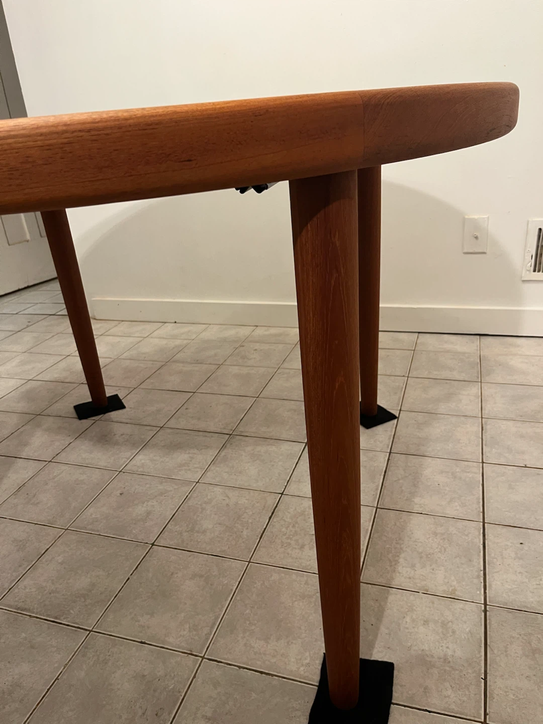 Restored Danish Teak Round Dining Table by Vejle Stole - photo 4