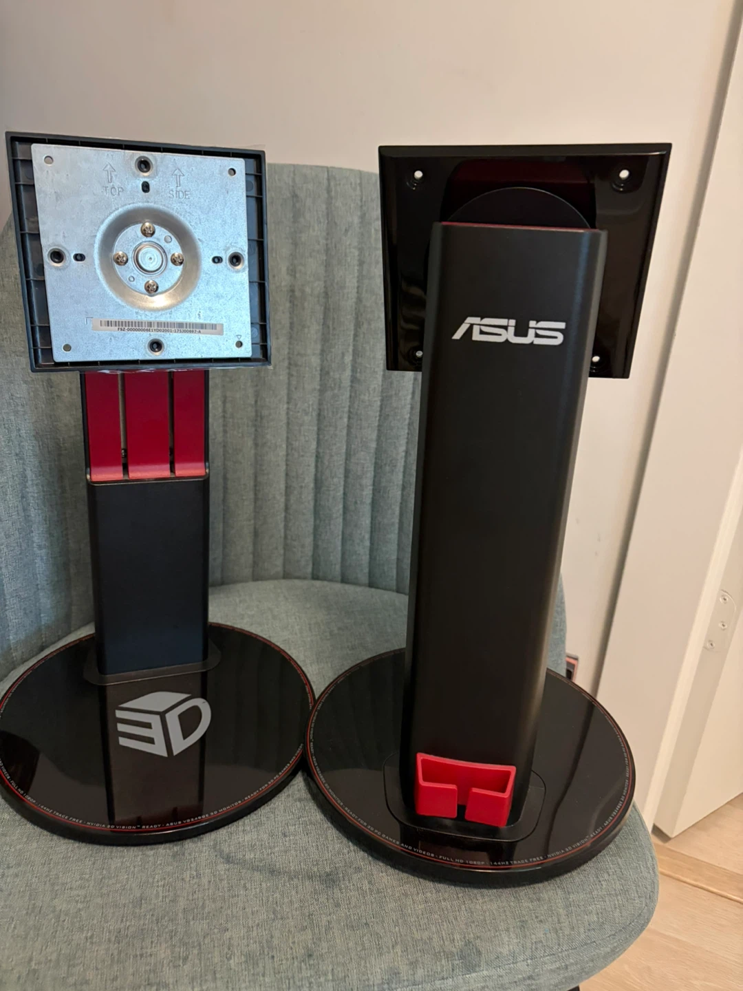 2x ASUS Monitor Stands - photo 3