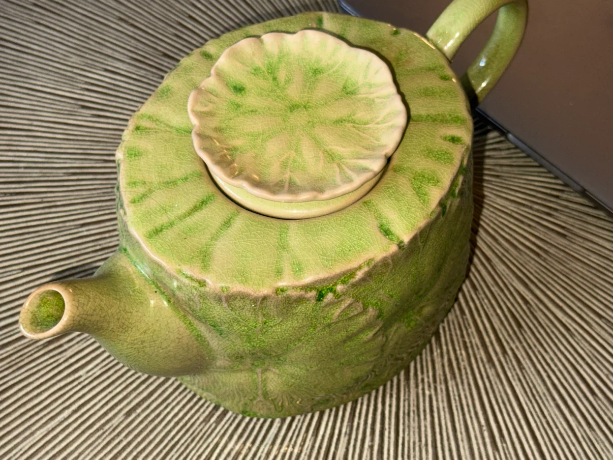 Anthropologie Lily pad Glazed Stone Ware Teapot - photo 3