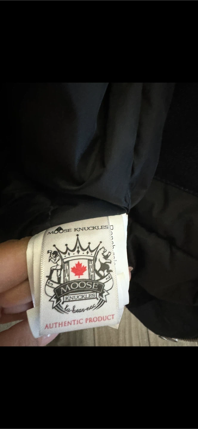 Moose Knuckles Winter Bomber Jacket - photo 4